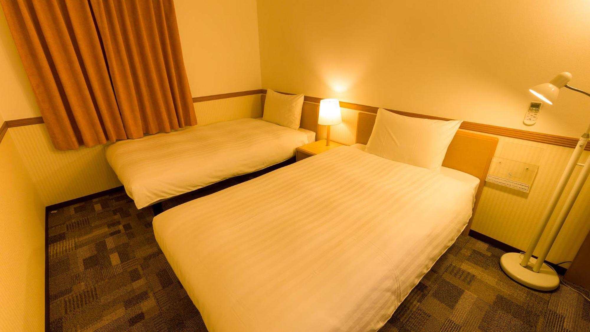 Toyoko Inn Kokura-Eki Minami-Guchi Kitakyushu Habitación foto