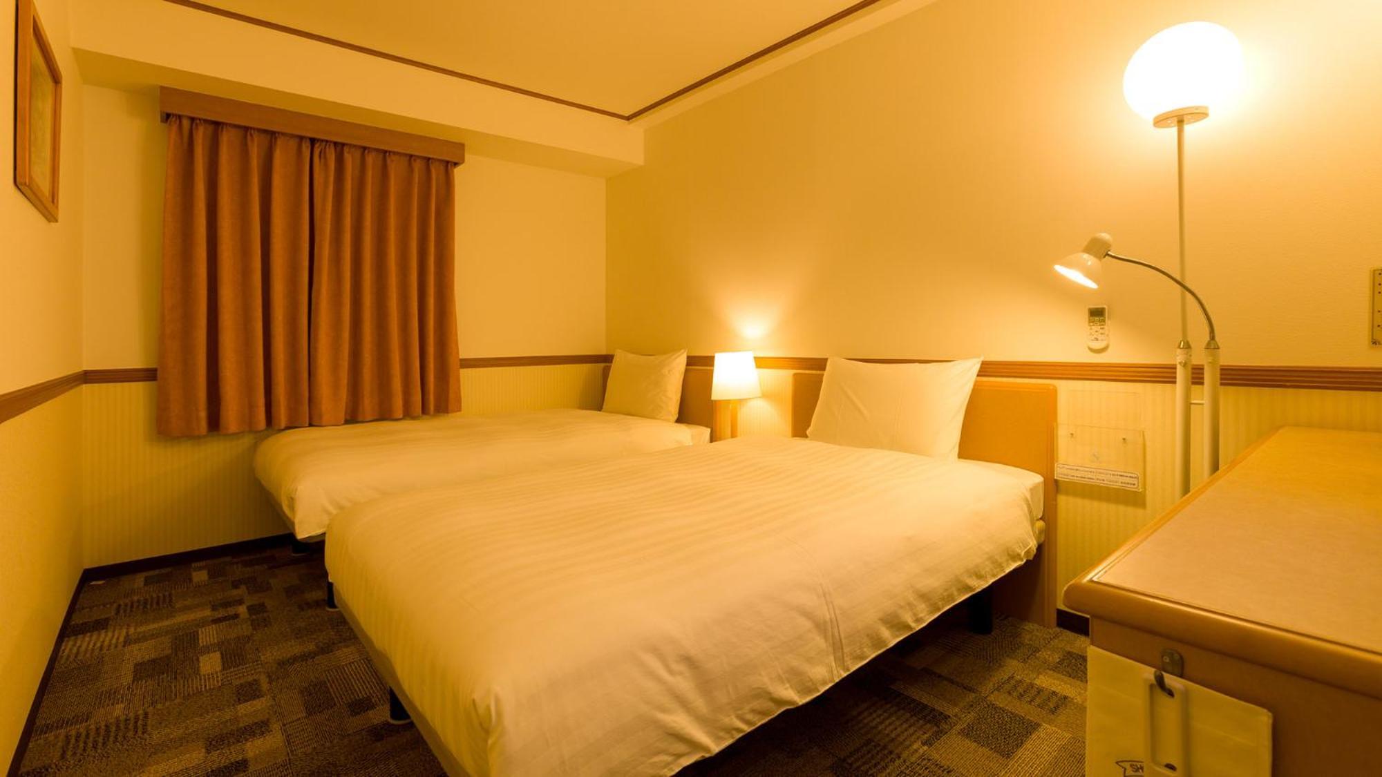 Toyoko Inn Kokura-Eki Minami-Guchi Kitakyushu Habitación foto